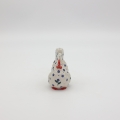 Kura ceramiczna figurka A280 D122 – ręcznie malowana ceramika bolesławiecka w tradycyjnym wzorze, dekoracyjna ozdoba stołu lub kuchni.