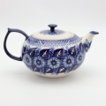 Czajnik bolesławiecki z ceramiki – ręcznie zdobiona ceramika z Bolesławca w tradycyjne kobaltowe wzory. Stylowy czajnik do herbaty, trwały i unikatowy element polskiego rzemiosła ceramicznego.