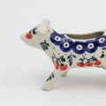 Ceramiczny mlecznik krowa z Bolesławca.