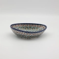 Ręcznie malowana miska ceramiczna z Bolesławca.