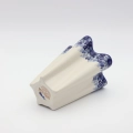 Ręcznie malowany ceramiczny wazon Lilia z Bolesławca.