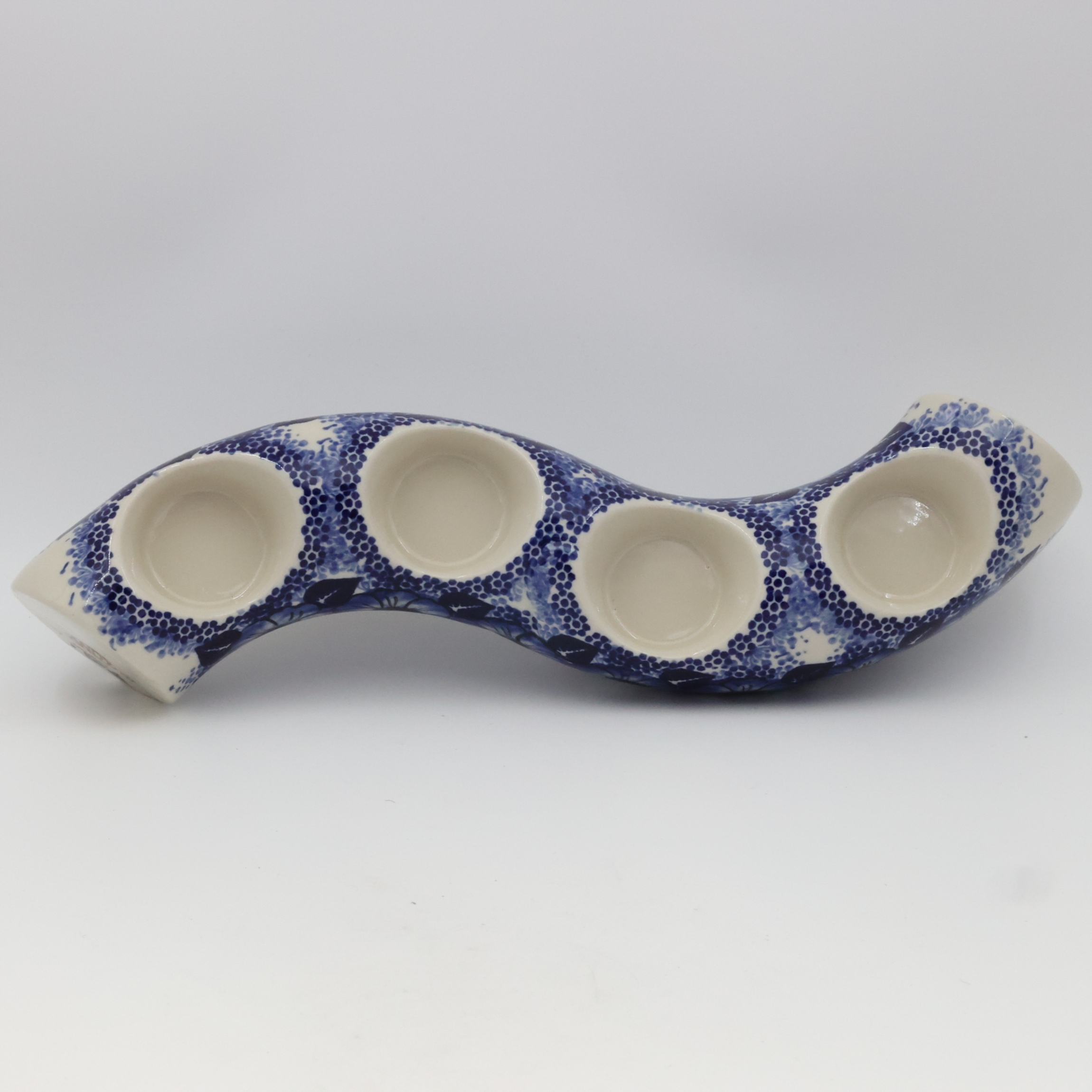 Dekoracyjny świecznik bolesławiecki A750 D108, piękny dodatek do każdego wnętrza.